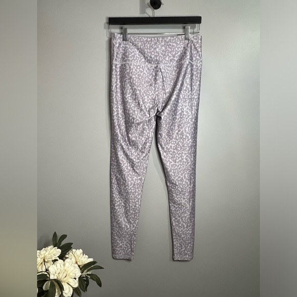 Purple cheetah, print, activewear, set top and bottom - Picture 3 of 7